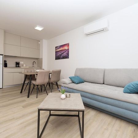 Apartments By The Sea Makarska - 19134 חדר תמונה