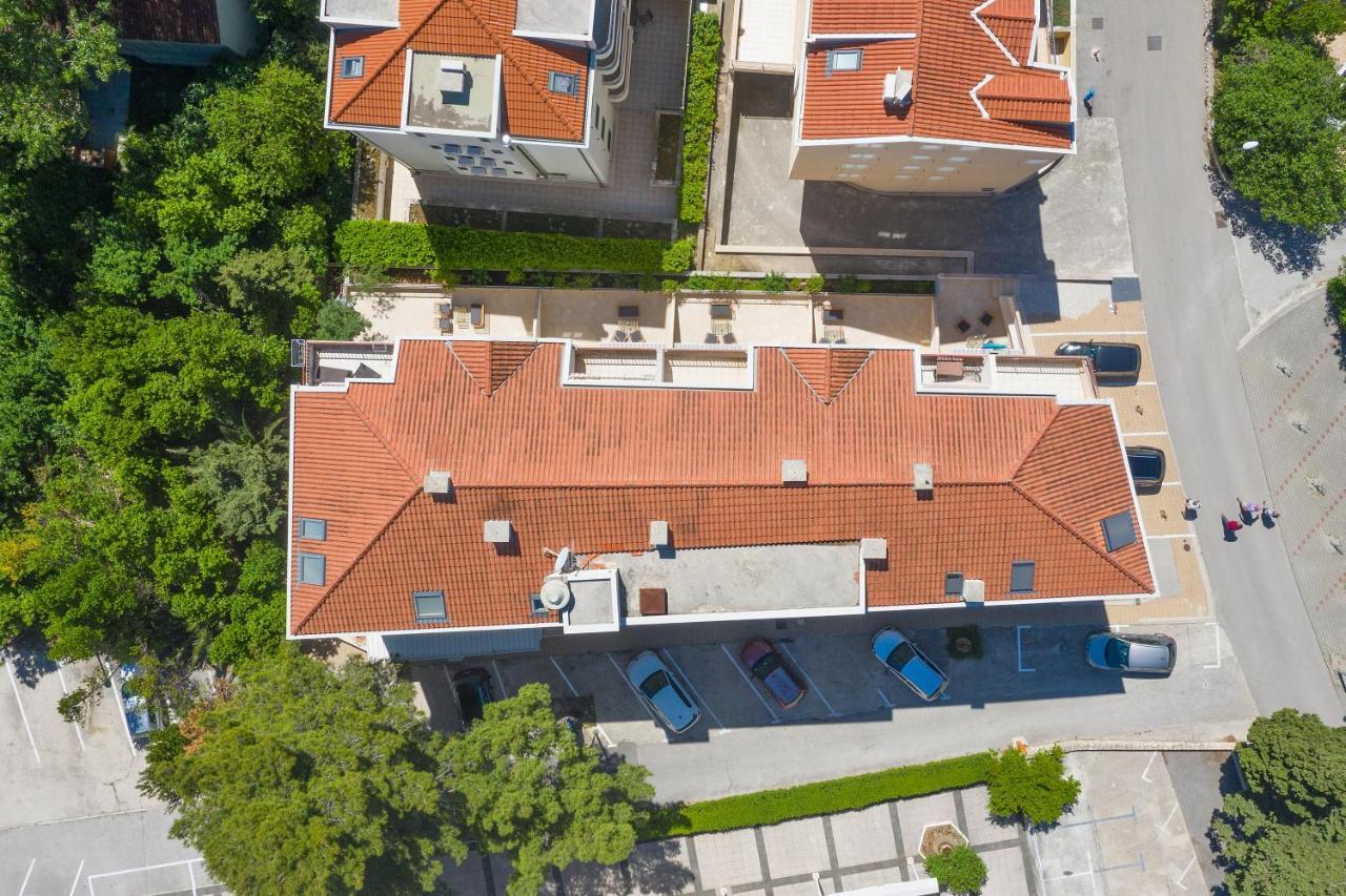 Apartments By The Sea Makarska - 19134 מראה חיצוני תמונה