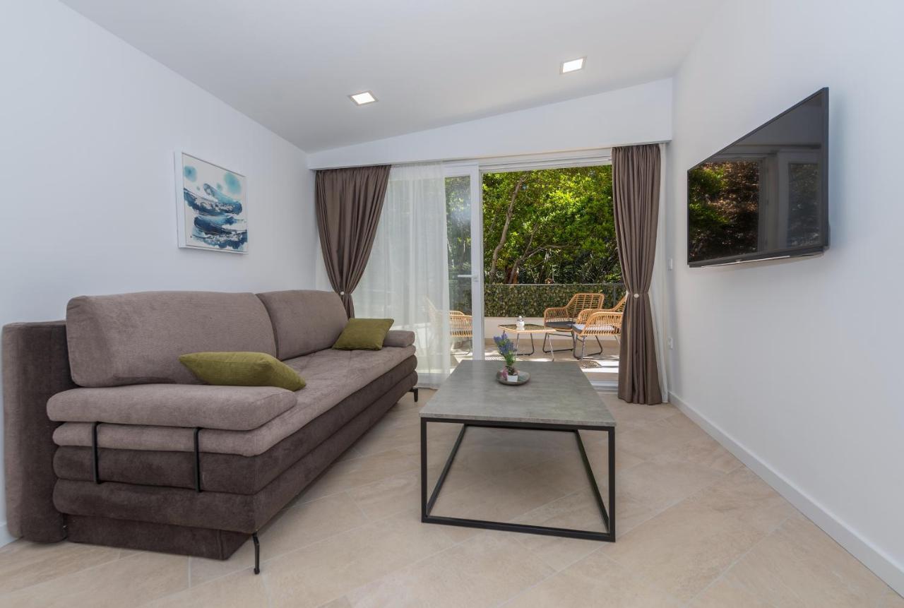 Apartments By The Sea Makarska - 19134 מראה חיצוני תמונה