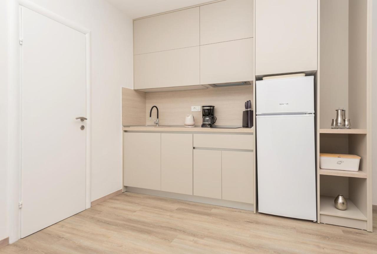 Apartments By The Sea Makarska - 19134 מראה חיצוני תמונה