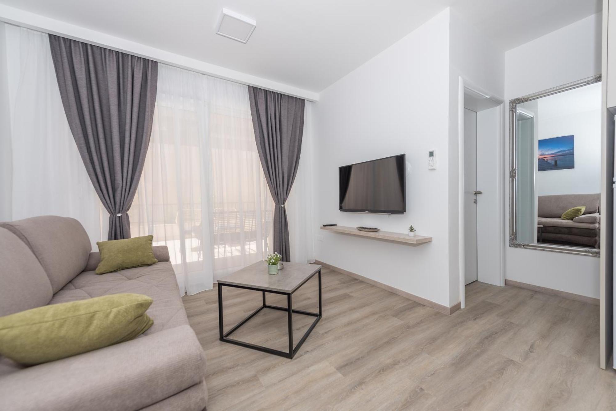 Apartments By The Sea Makarska - 19134 חדר תמונה